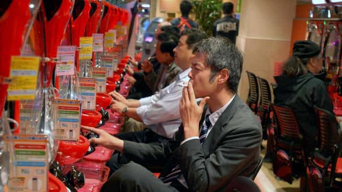 Japão perde mais de cem salões de pachinko em março de 2021